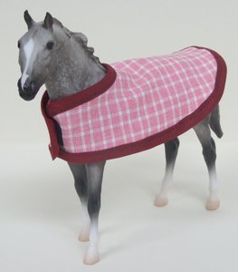 View Item Horse Blanket PINK - 1:12 Scale